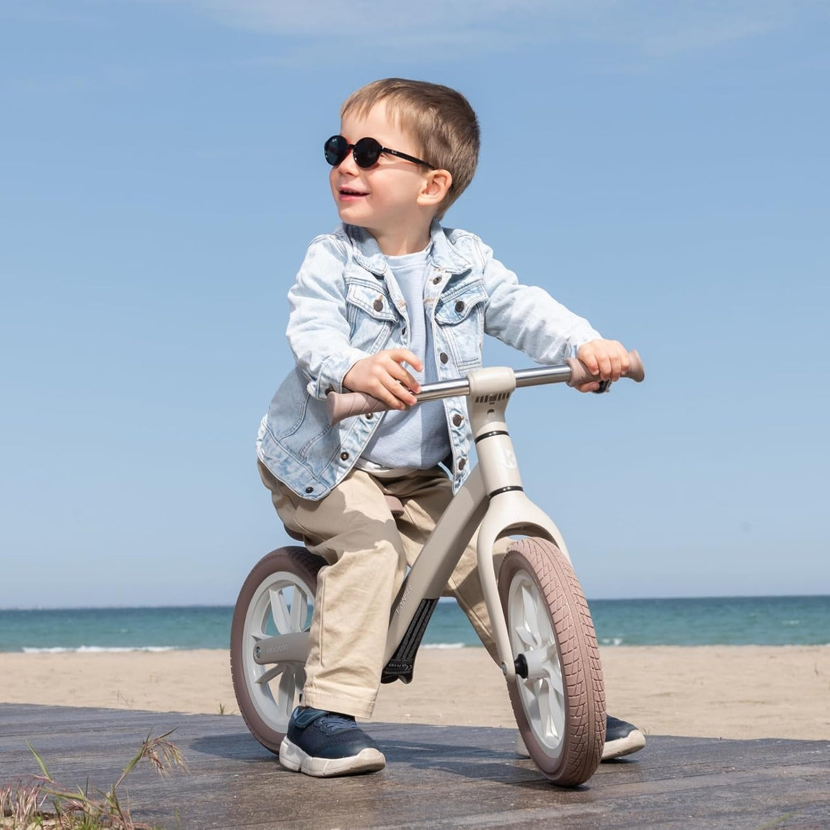 Kikkaboo Laufrad Ab 3 Jahre LANSER, Ultraleichtes Balance Bike, 12 Zoll, Verstellbarer Sitz, Fahrrad Für Kleinkinder 3-6 Jahre, Grün